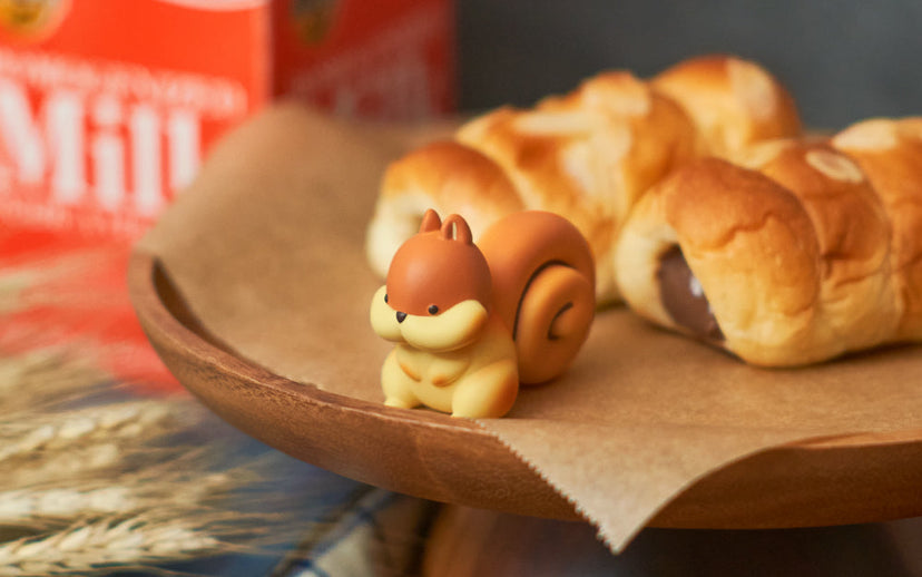 Animal Bakery Minifigure: Series 2 - Lucky Pick